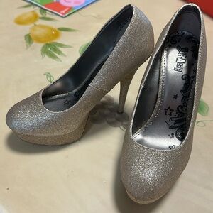 Y2K Vintage platform heels sz 6.5W